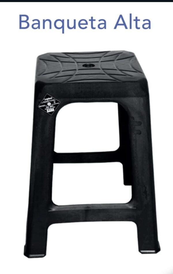 BANQUETA DE PLASTICO 6821