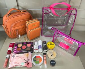 KIT MIX MAQUIAGEM 12 PCS(1BOLSA E 1 CARTEIRA)