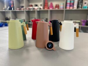 GARRAFA TERMICA DE CAFE/CHA 1L COM TERMOMETRO DIGITAL