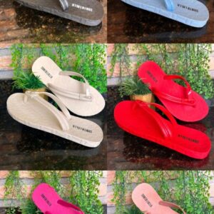 CH PISCINE S.L C/ 12 PARES (R)